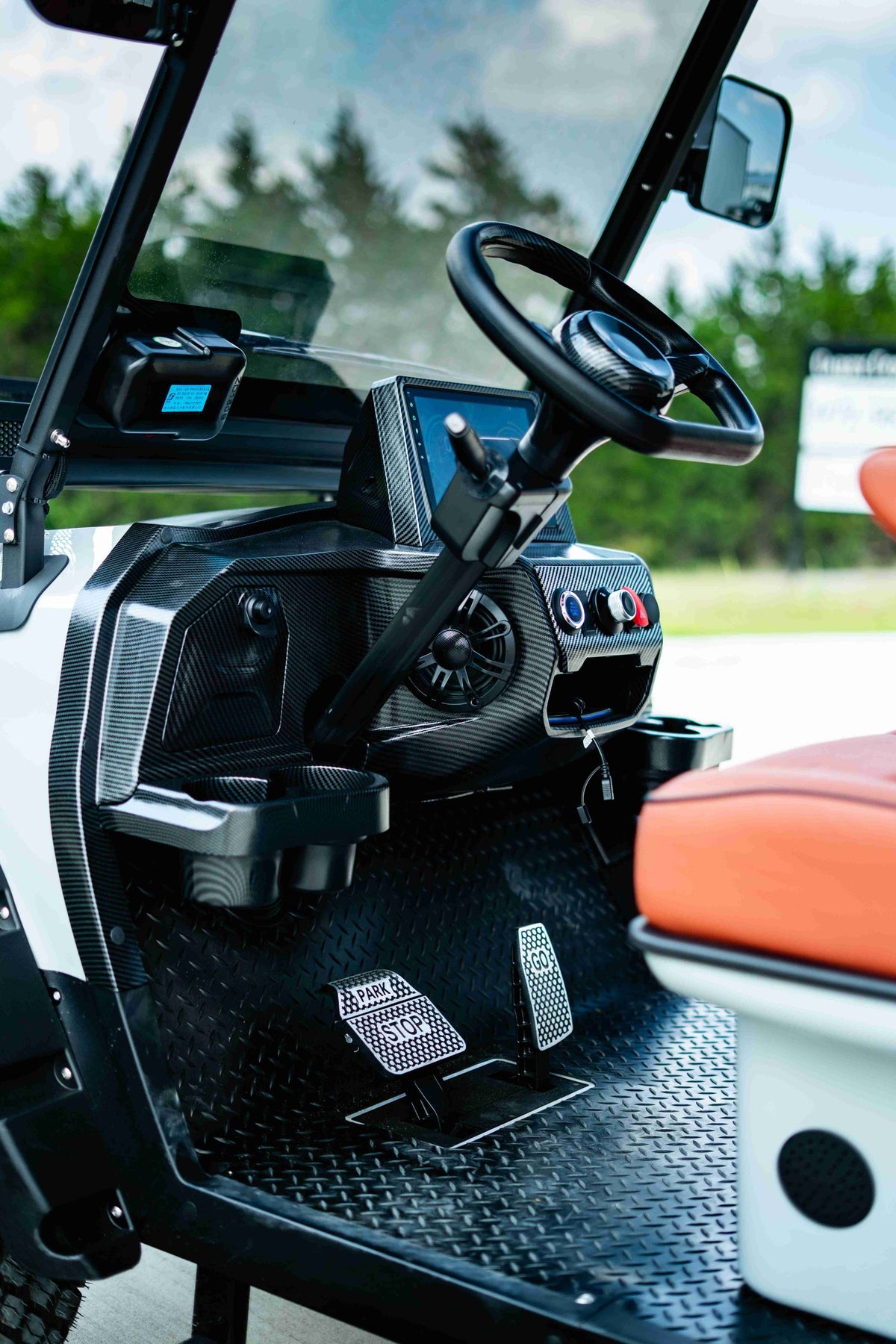 2026 Vortex V6 — photo 10